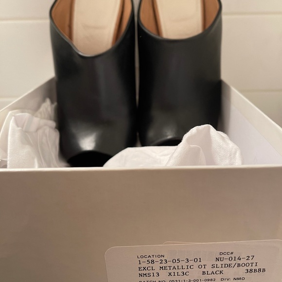 Maison Martin Margiela Luxury Leather Mules - Picture 4 of 5